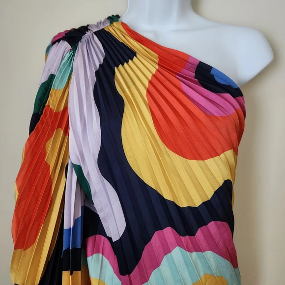 NWOT Hutch | Kai Swing Accordion Pleated One Shoulder Mini Dress - Size S - Picture 4 of 11